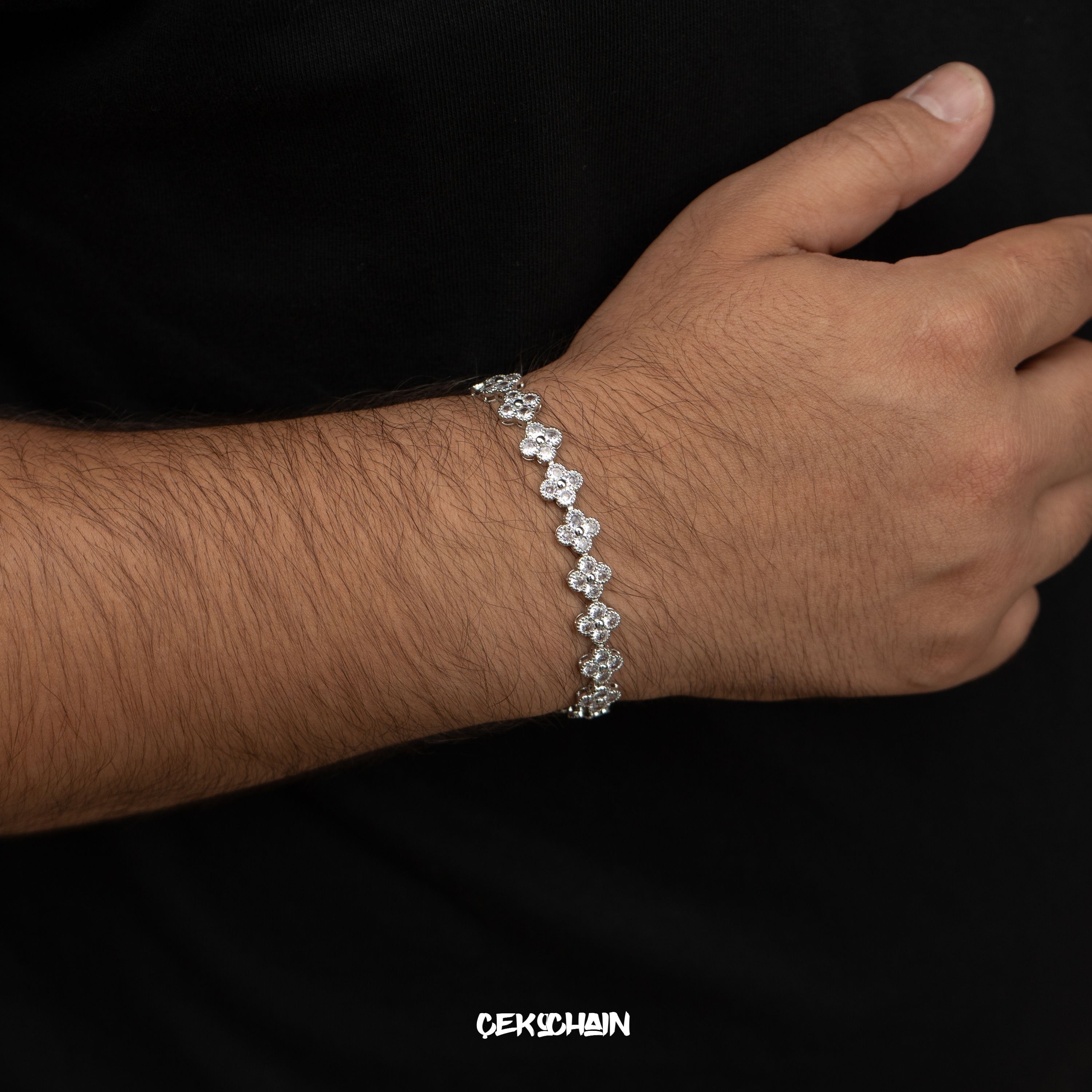 Iced Out Mini Clover Bracelet 